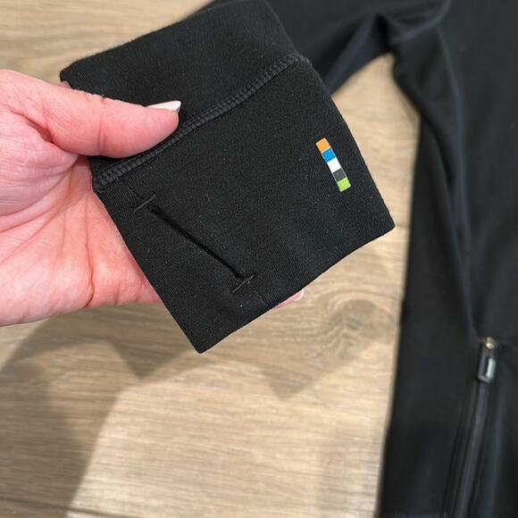 SMARTWOOL Black Merino 250 One-Piece Base Layer Long Sleeve Hood Bodysuit Size M - Picture 10 of 14